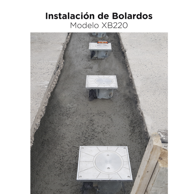 Pilona o Bolardo Neumático / 100% Acero Inoxidable / Alta Velocidad / 275MM Diámetro / Acabado de Lujo - Kompletum