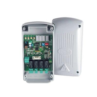 Receptor Cuadricanal para Exterior / 999 controles / Alta y baja administrables / 4 salidas de relevador - Kompletum
