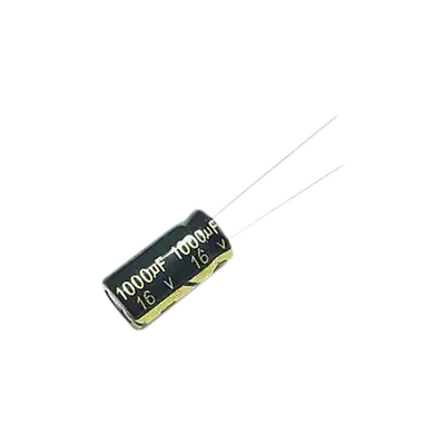 Capacitor Electrolítico de Aluminio, Radial de 1000 µFd, 16 Vcc, 105 °C, 10 x 15 mm. SYSCOM