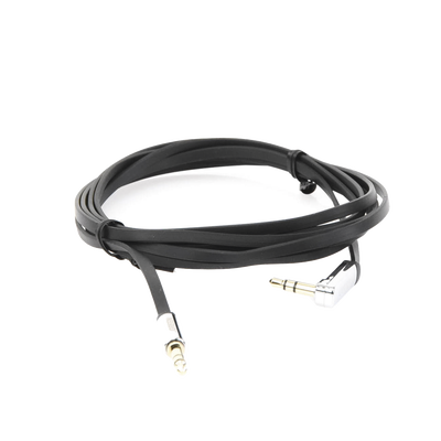 Cable Auxiliar Plano 2 Metros / Conector 3.5mm a 3.5mm / Macho-Macho / Recto a Angulo / Ángulo de 90° en una de sus Puntas / Color Negro - Kompletum