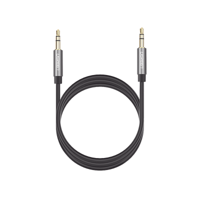 Cable Auxiliar 5 Metros / Conector 3.5mm a 3.5mm / Macho a Macho / Cubierta de TPE / Carcasa de Aluminio / Color Negro - Kompletum