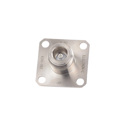 Conector N Hembra de Cambio Rápido / Wattmetro BIRD 43, 4304, 4 perforaciones a 18 mm, Níquel/ Plata/ Teflón.â€‹ BIRD TECHNOLOGIES