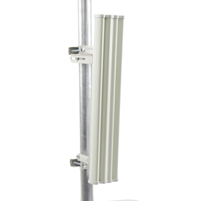 Antena sectorial para radio estaciones base airMAX de 90 grados de cobertura horizontal, 5 GHz (5.15-5.85 GHz) de 20 dBi UBIQUITI