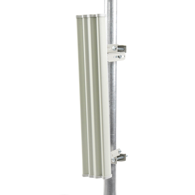 Antena sectorial para radio estaciones base airMAX de 90 grados de cobertura horizontal, 5 GHz (5.15-5.85 GHz) de 20 dBi UBIQUITI