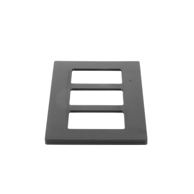 Tapa Color Blanco Negro para interruptor o dimmer Lutron, 3 gang, limpio y moderno - Kompletum