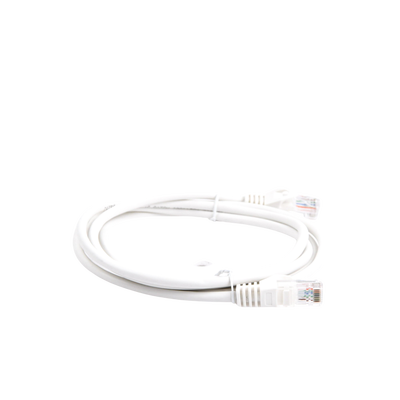 Cable de Parcheo UTP Cat5e - 3 m - Blanco - Kompletum