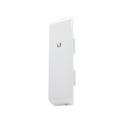 NanoStation airMAX M2 CPE,  hasta 150 Mbps, frecuencia 2 GHz (2412-2462 MHz) con antena integrada de 11 dBi UBIQUITI