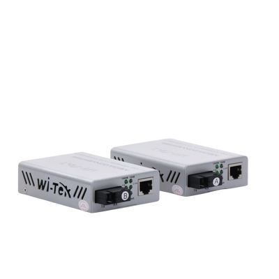 Convertidor de medios / Hasta 25 Km / 1 puerto SC/UPC 1000Mbps / 1 puerto RJ45 1000Mbps / WL: Tx 1310nm - Rx 1550nm / incluye 2 piezas A y B - Kompletum