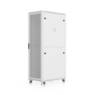 UACC Rack Cabinet 42U (600 × 1000 mm) – Gabinete de Piso Totalmente Ensamblado con Ventiladores Integrados, Paneles Removibles, Ruedas con Seguro y Puerta Frontal Perforada para Óptimo Flujo de Aire - Kompletum